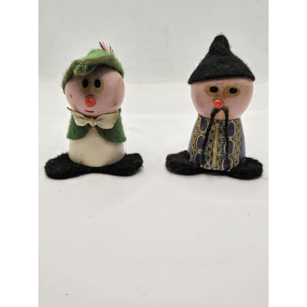 Vintage 1972 Kelloggs Cereal Wooden People ROBIN HOOD & Friend Figure LOT